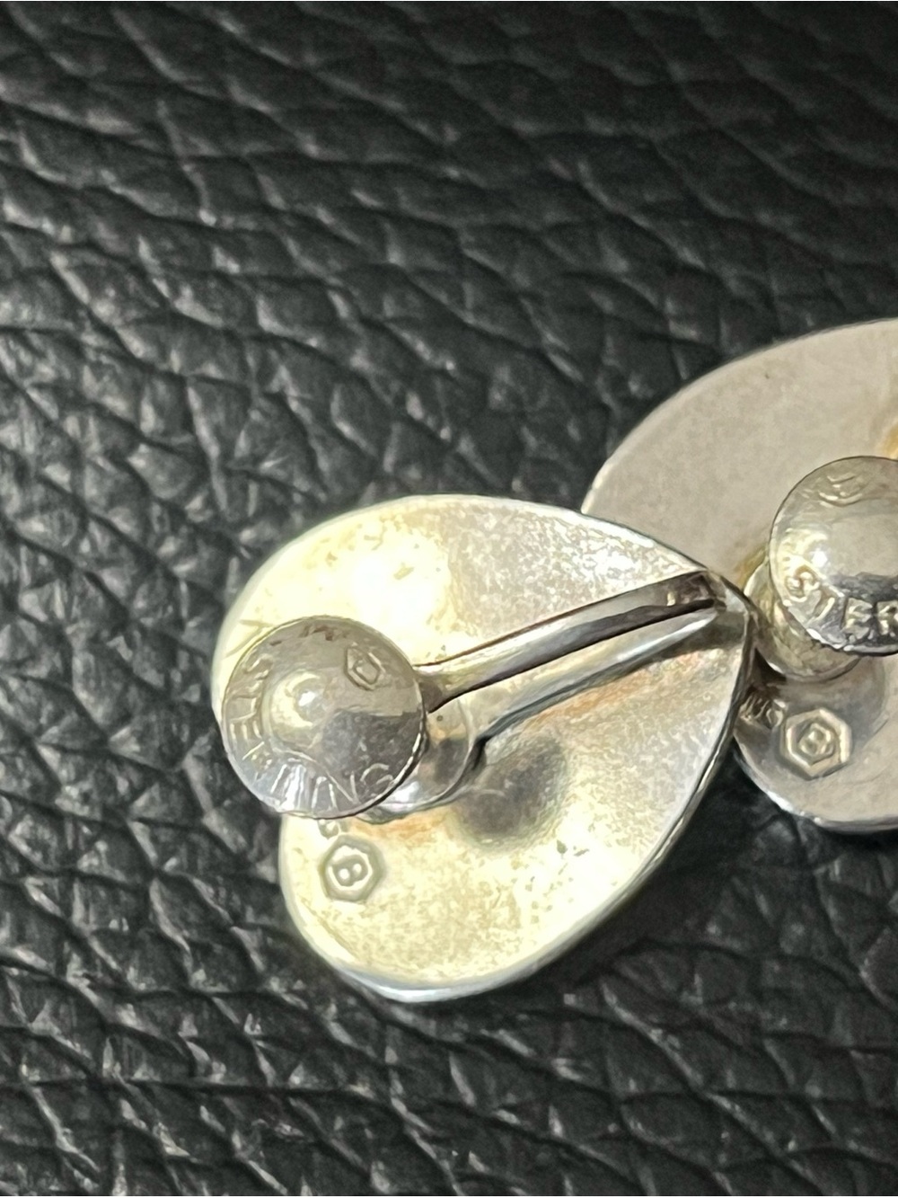 Vintage Birks Sterling Silver Heart Stud Screw Back Earrings - Engraved - Picture 4 of 5
